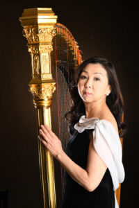 ハープ奏者 井上美江子